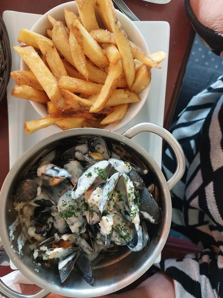 Moules Marinières À la Crème